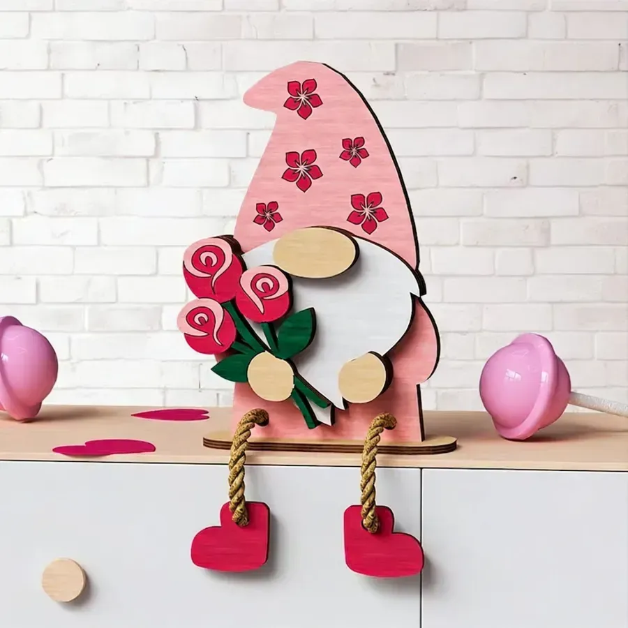 Valentine&rsquo;s Day Wooden Gnome Decoration